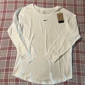 Nike long sleeve Tee